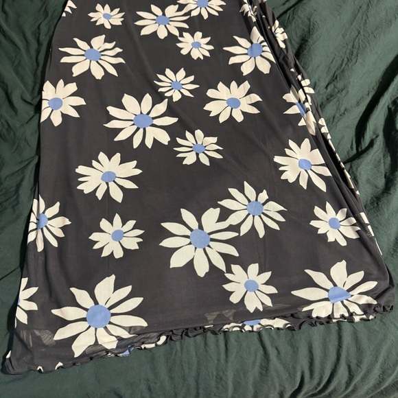 American Eagle Outfitters Black Floral Midi Dress | The Summer I Turned Pretty - Picture 6 of 8